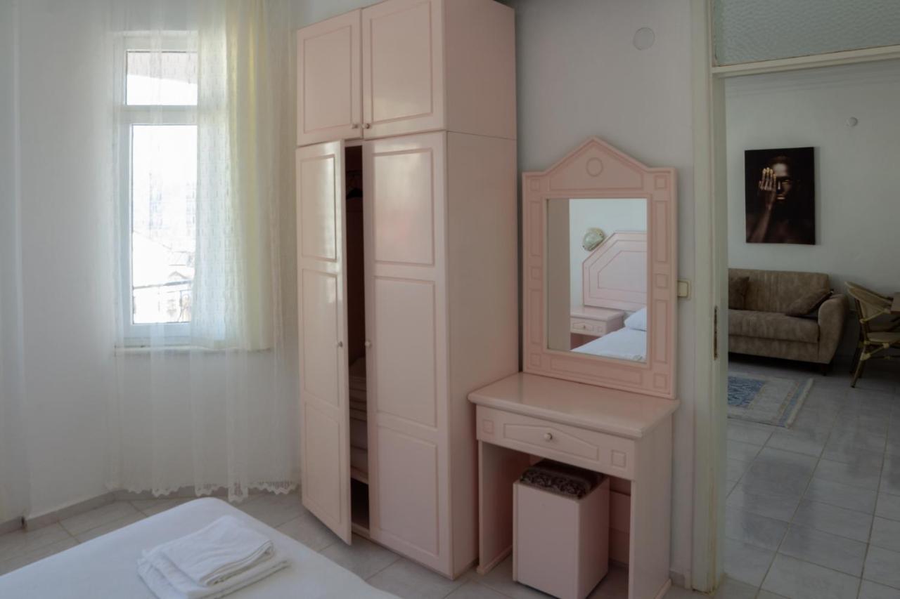 Pembe Köşk Apart Otel Fethiye Kültér fotó