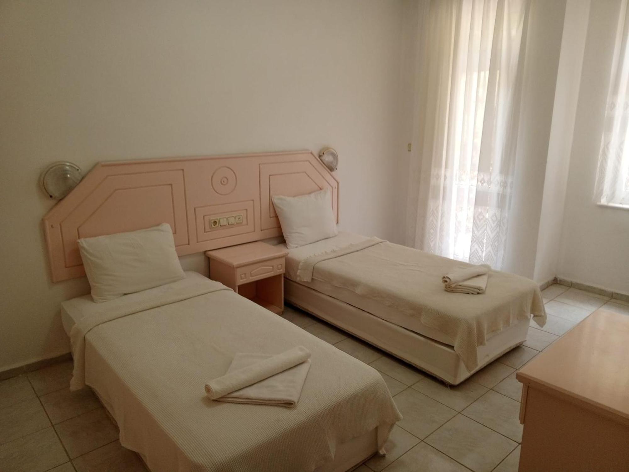 Pembe Köşk Apart Otel Fethiye Kültér fotó